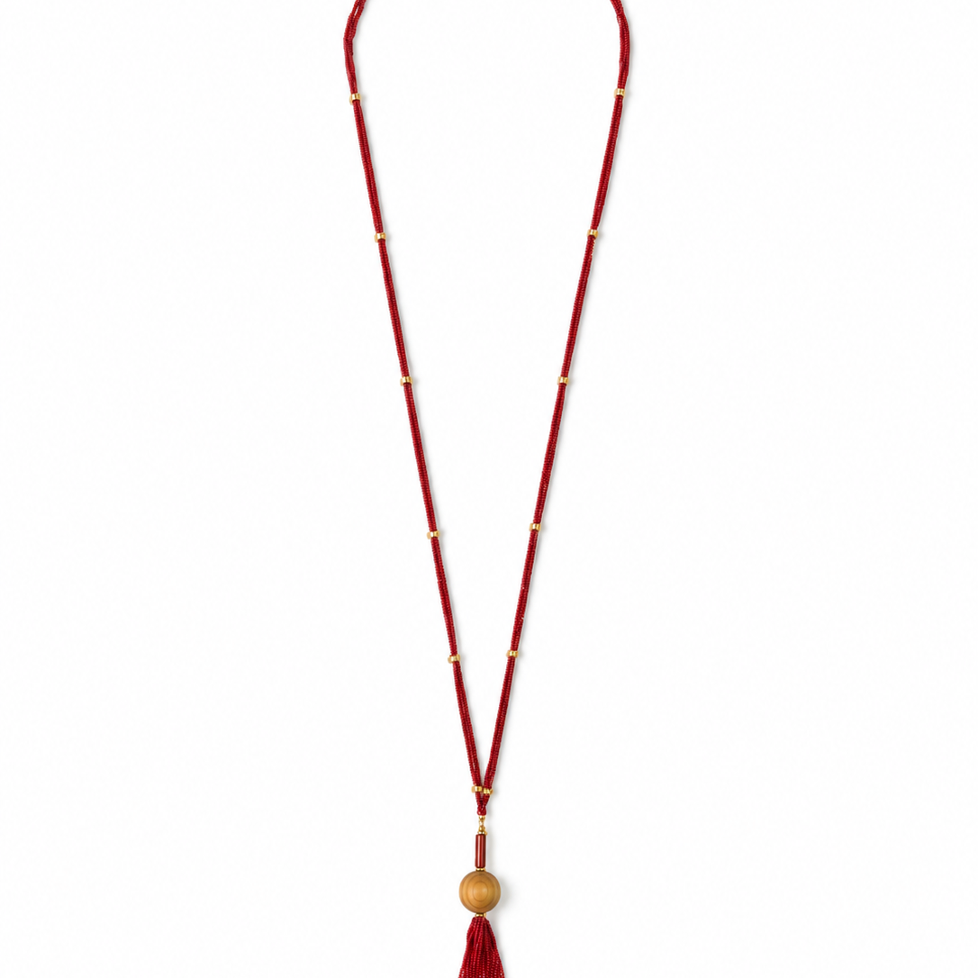 Collar Bhargo Cadena color Rojo, joyería artesanal hecha a mano en Perú