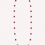 Collar Elisa Volcánico color Fucsia, joyería artesanal hecha a mano en Perú