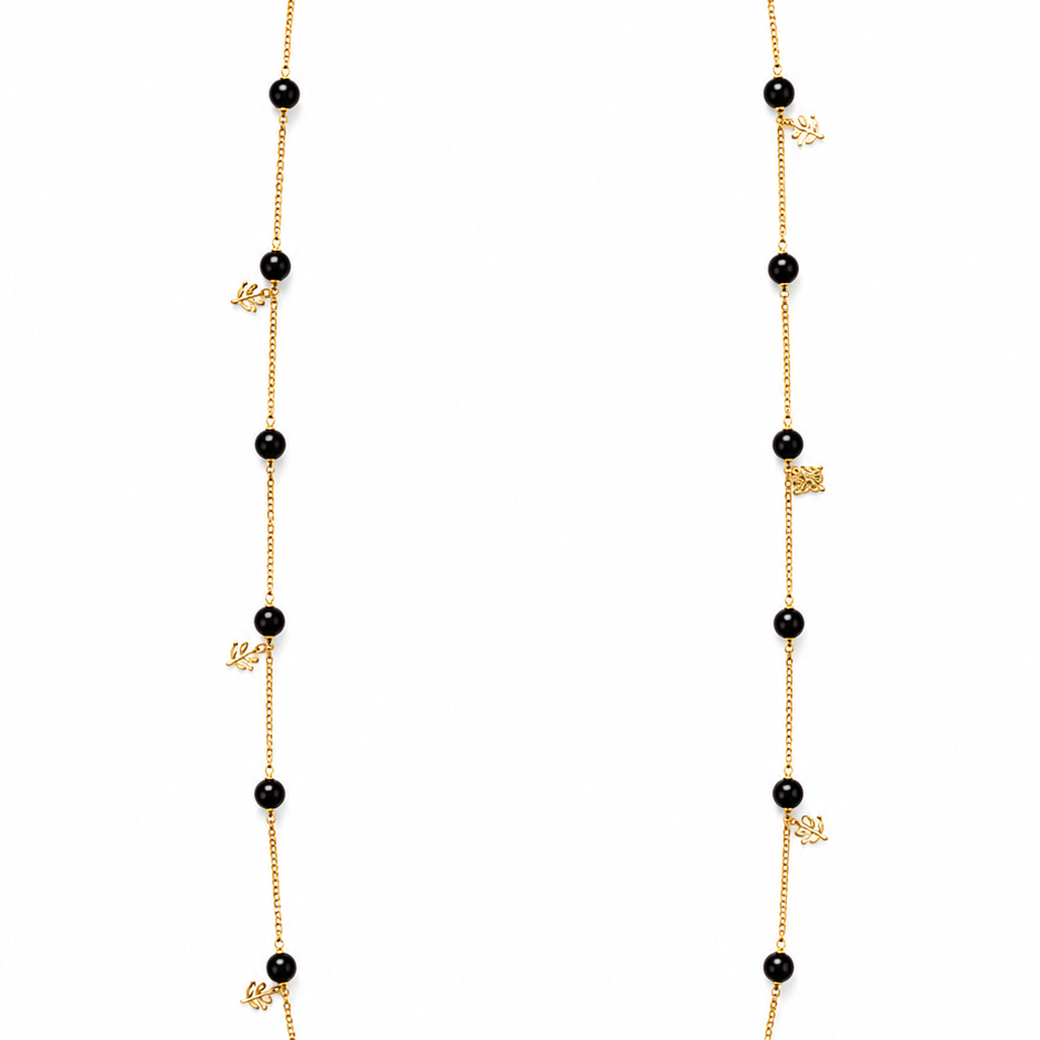 Collar Orion Semilla Achira color Marron Oscuro, joyería artesanal hecha a mano en Perú