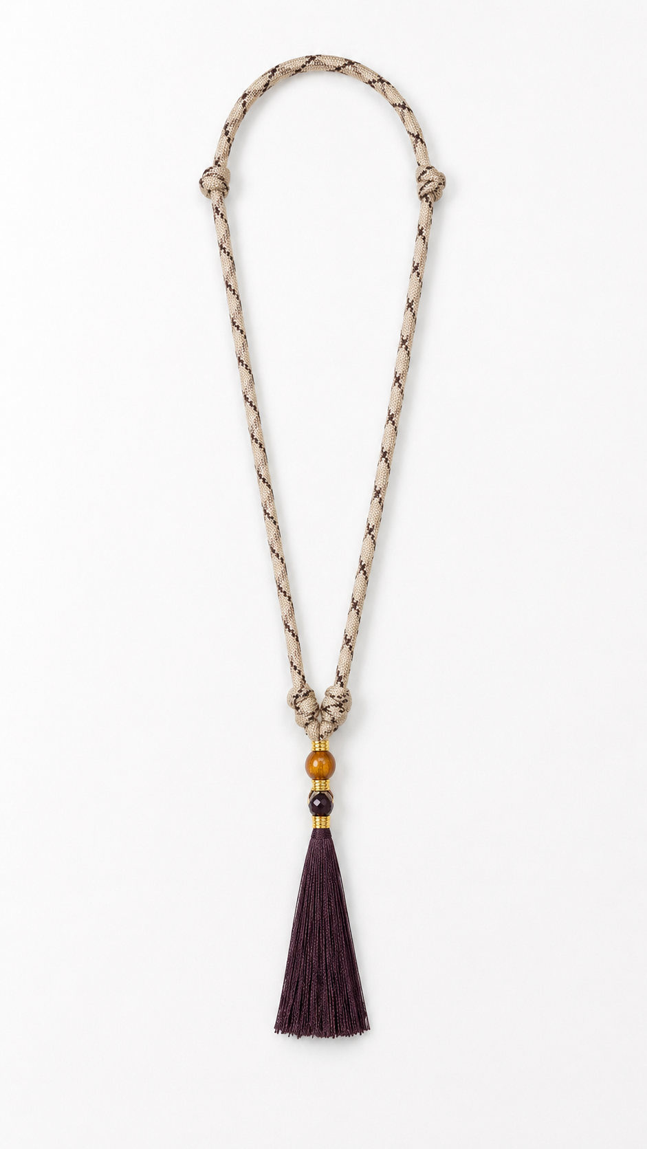 Collar Tassel Waska color Beige, joyería artesanal hecha a mano en Perú