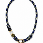 Gargantilla Waska color Azul, joyería artesanal hecha a mano en Perú