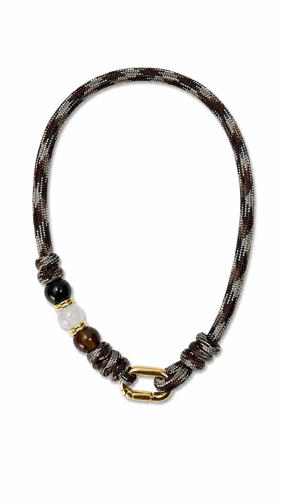 Gargantilla Waska color Gris, joyería artesanal hecha a mano en Perú