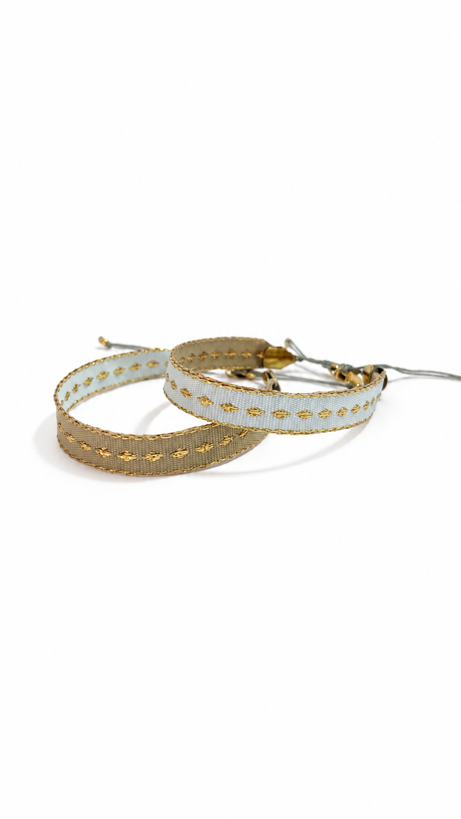 Pulsera Pollera Rombos color Ceslte/ Kaki, joyería artesanal hecha a mano en Perú